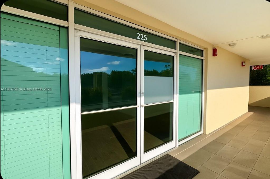 1625 N Commerce Pkwy, Unit 225, Weston, FL 33326 Photo