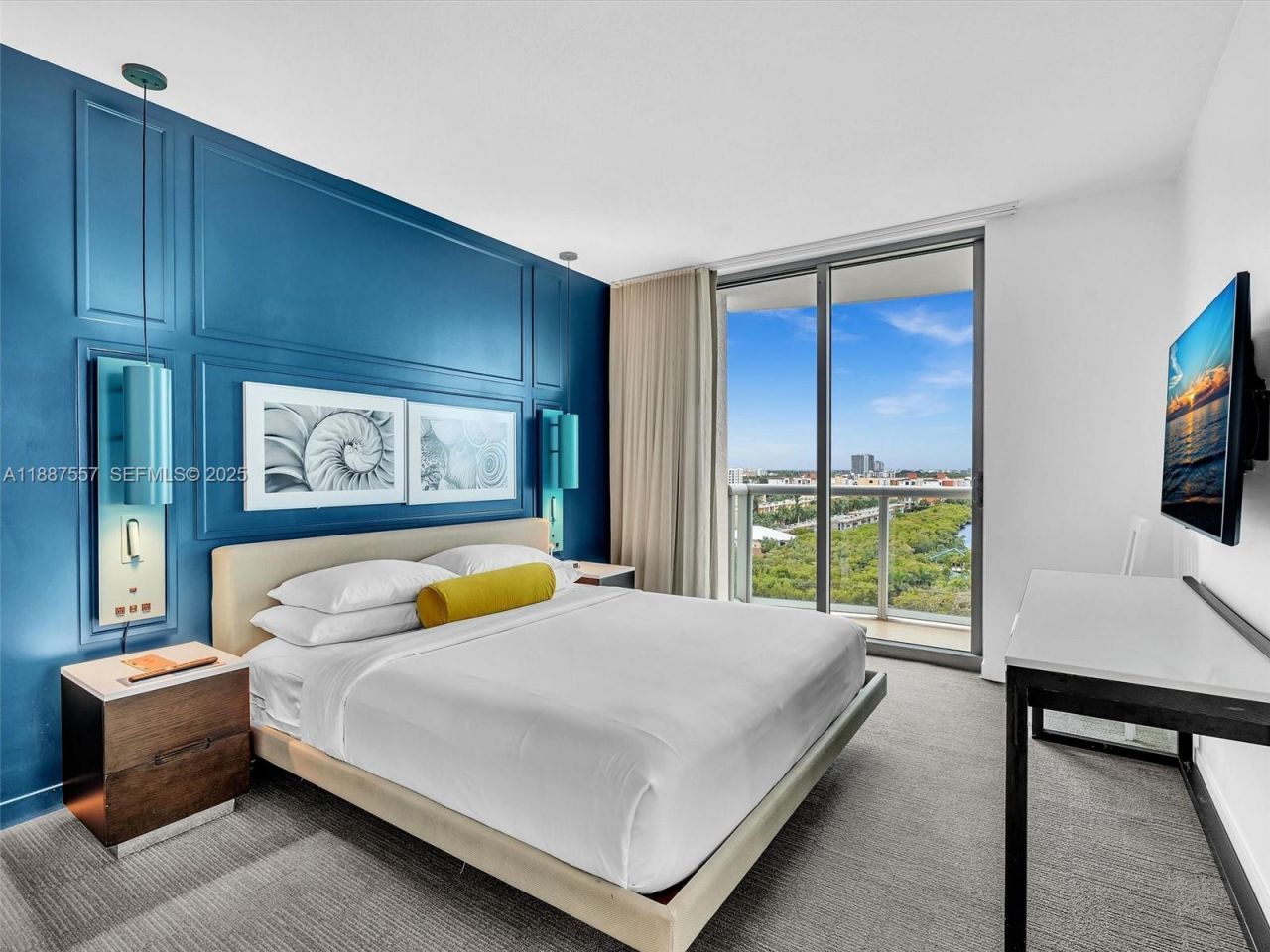 17315 Collins Ave, Unit 1106, Sunny Isles Beach, FL 33160 Photo