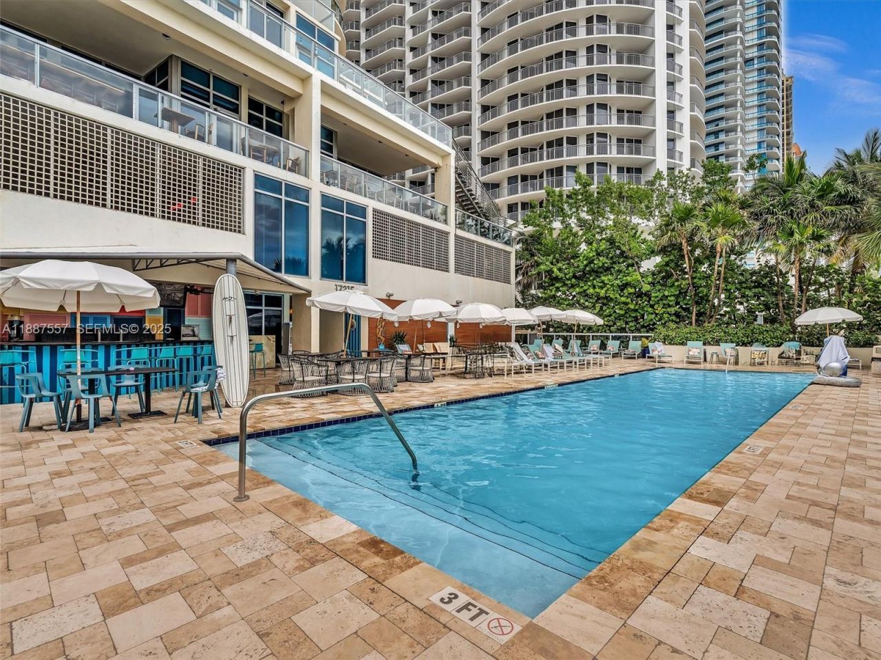 17315 Collins Ave, Unit 1106, Sunny Isles Beach, FL 33160 Photo