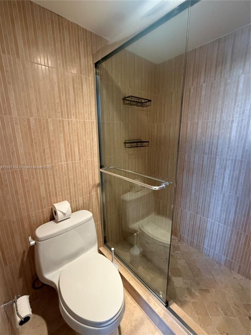 3161 S Ocean Dr, Unit 1103, Hallandale Beach, FL 33009 Photo