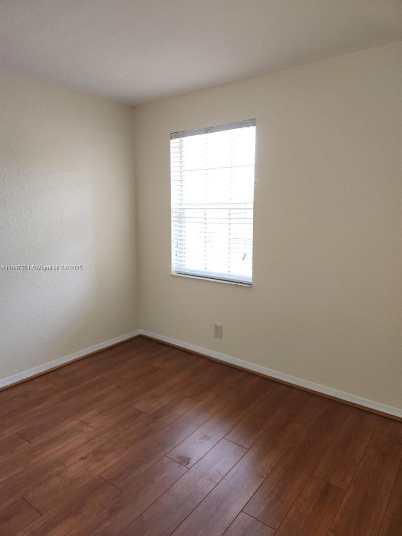 9166 NW 40th Pl, Sunrise, FL 33351 Photo