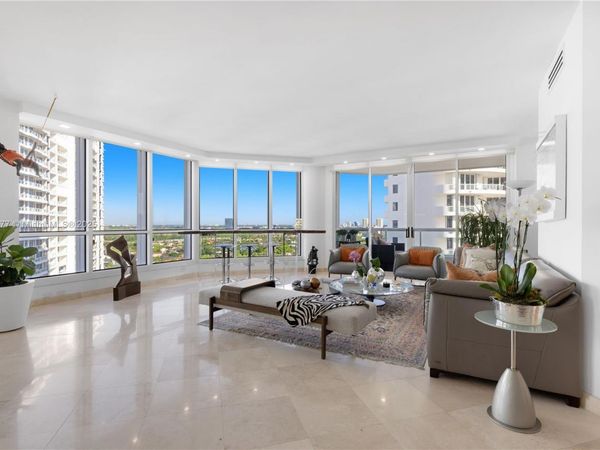 21150 Point Pl, Unit 1905, Aventura, FL 33180