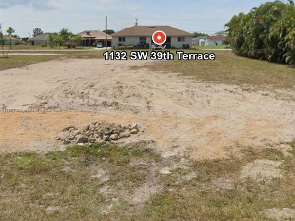 1132 SW 39 th terrace, Cape Coral, FL 33914