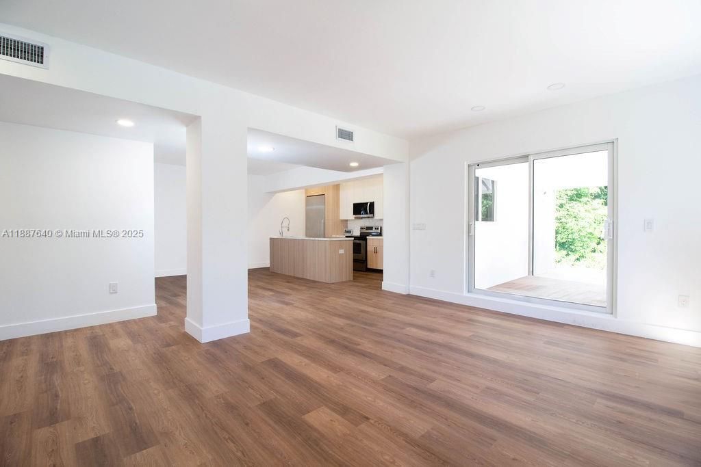 1255 Jackson St, Hollywood, FL 33019 Photo