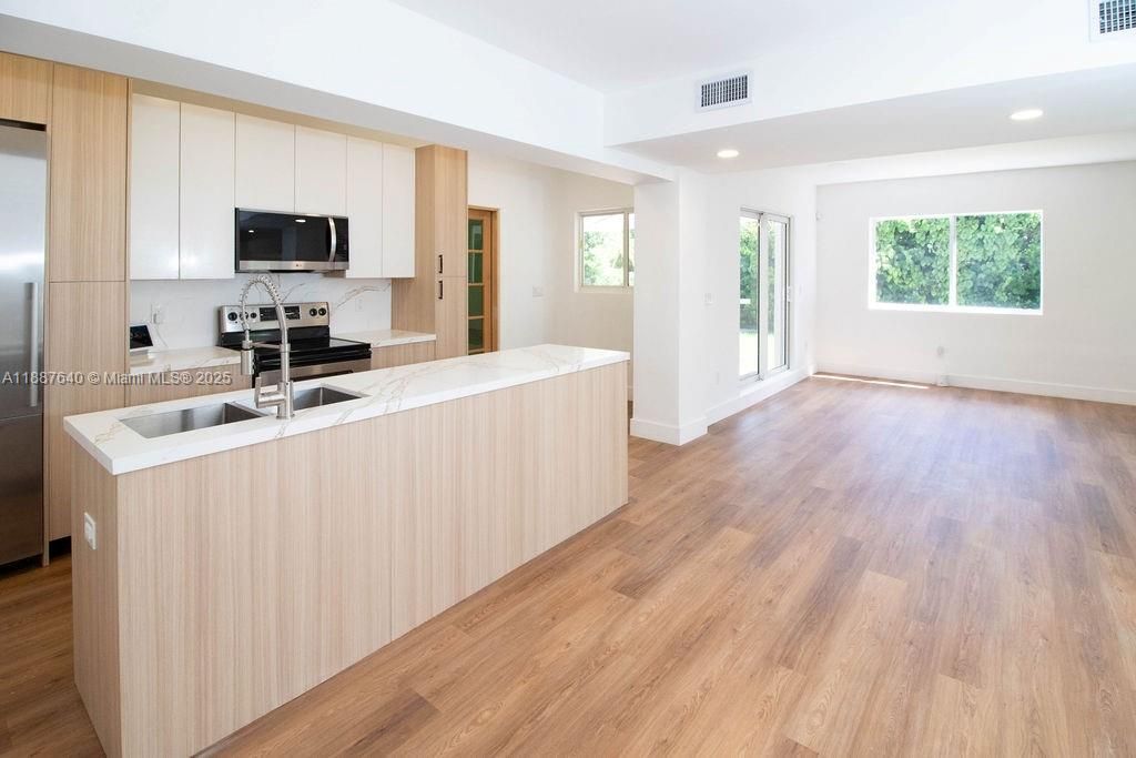 1255 Jackson St, Hollywood, FL 33019 Photo