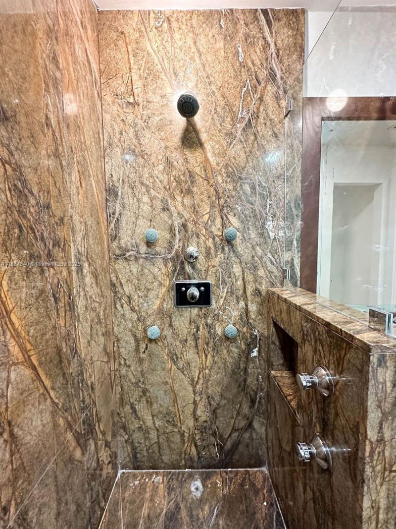 1255 Jackson St, Hollywood, FL 33019 Photo