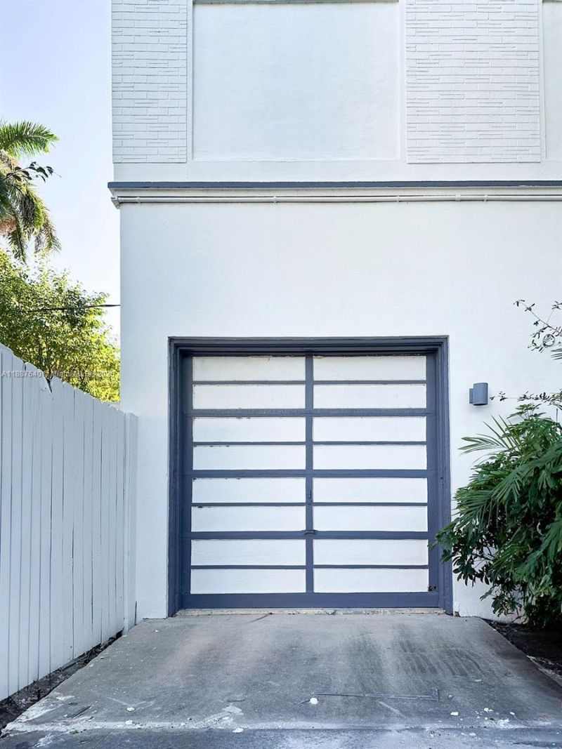 1255 Jackson St, Hollywood, FL 33019 Photo