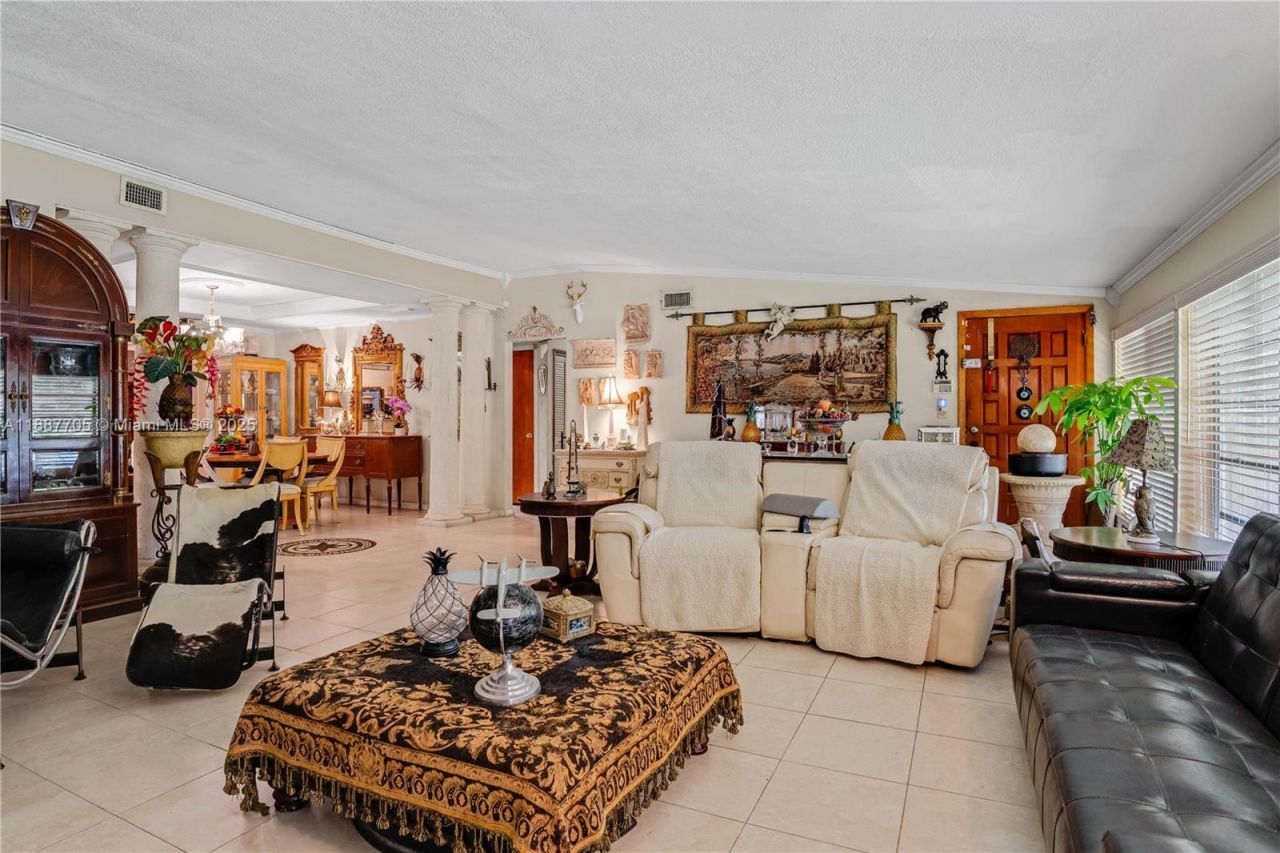 19341 Holiday Rd, Cutler Bay, FL 33157 Photo