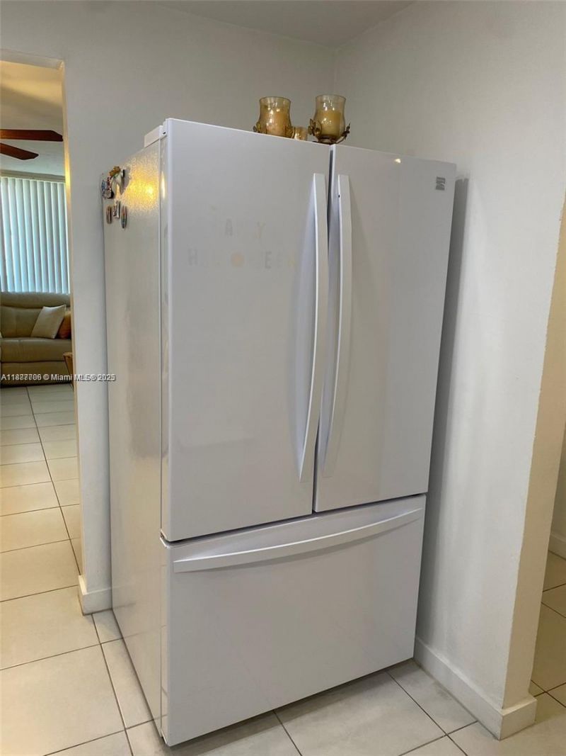 10000 NW 80 Ct, Unit 2565, Hialeah Gardens, FL 33016 Photo