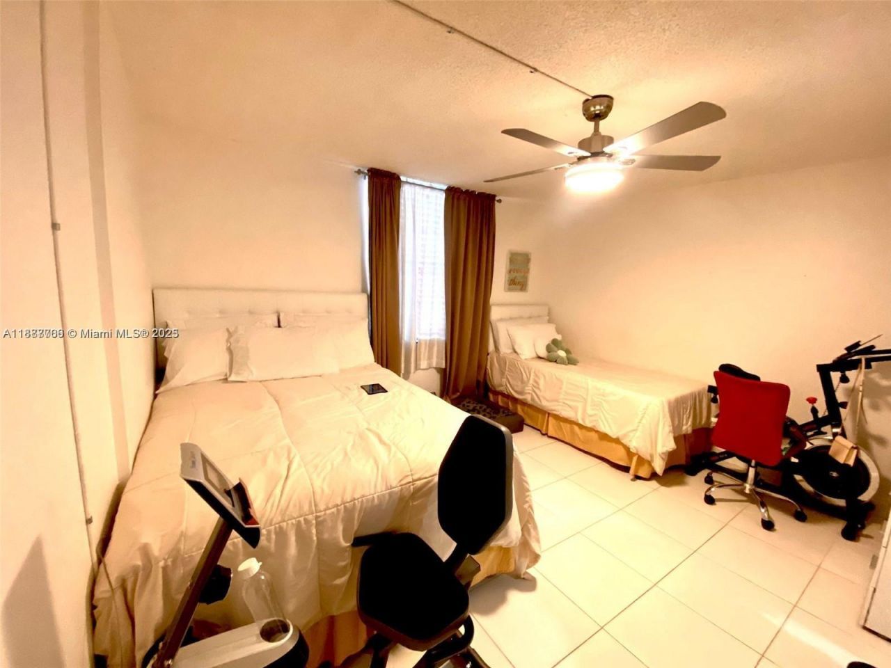 10000 NW 80 Ct, Unit 2565, Hialeah Gardens, FL 33016 Photo