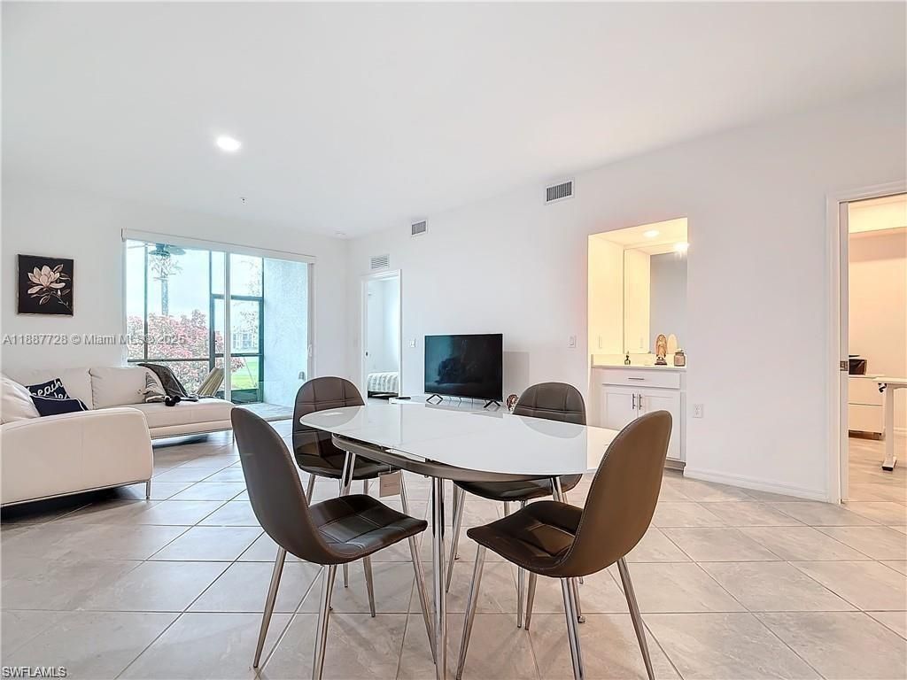 5453 Double Eagle Cir #3115, Ave Maria, FL 34142 Photo