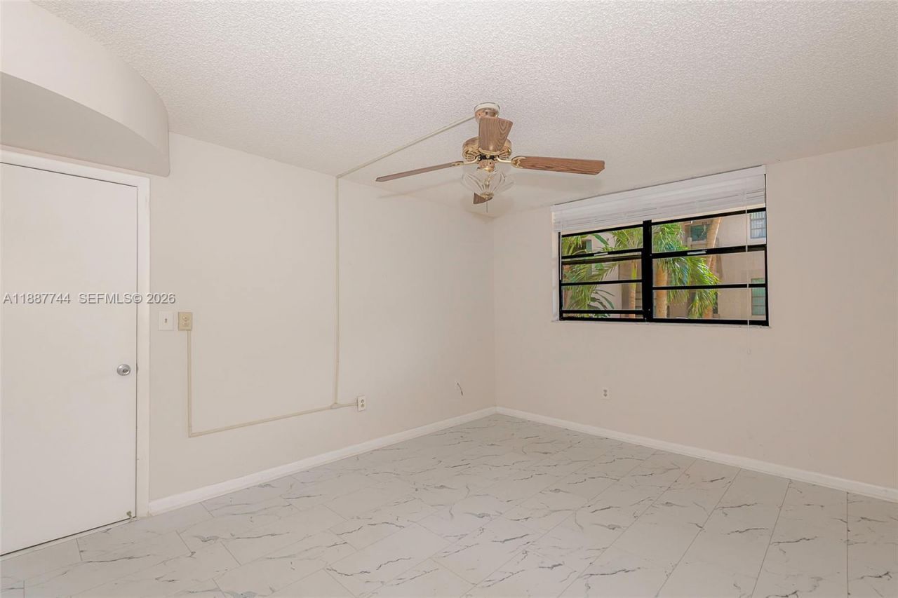 1100 Colony Point Cir, Unit 208, Pembroke Pines, FL 33026 Photo