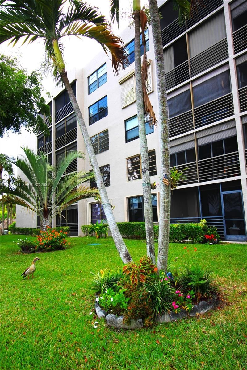 1100 Colony Point Cir, Unit 208, Pembroke Pines, FL 33026 Photo