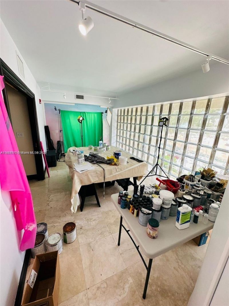 1160 Kane Concourse, Bay Harbor Islands, FL 33154 Photo