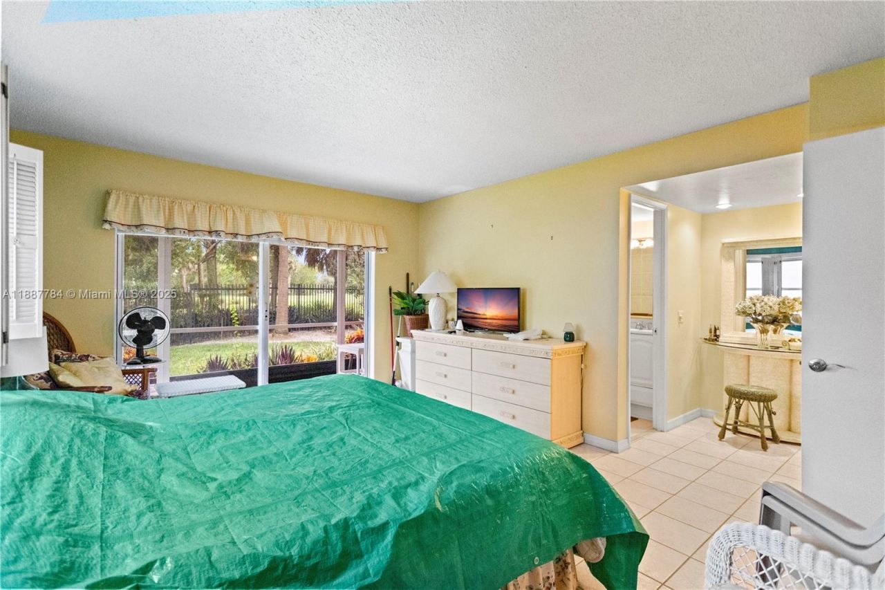 4800 Hillcrest Ln, Unit 101, Hollywood, FL 33021 Photo