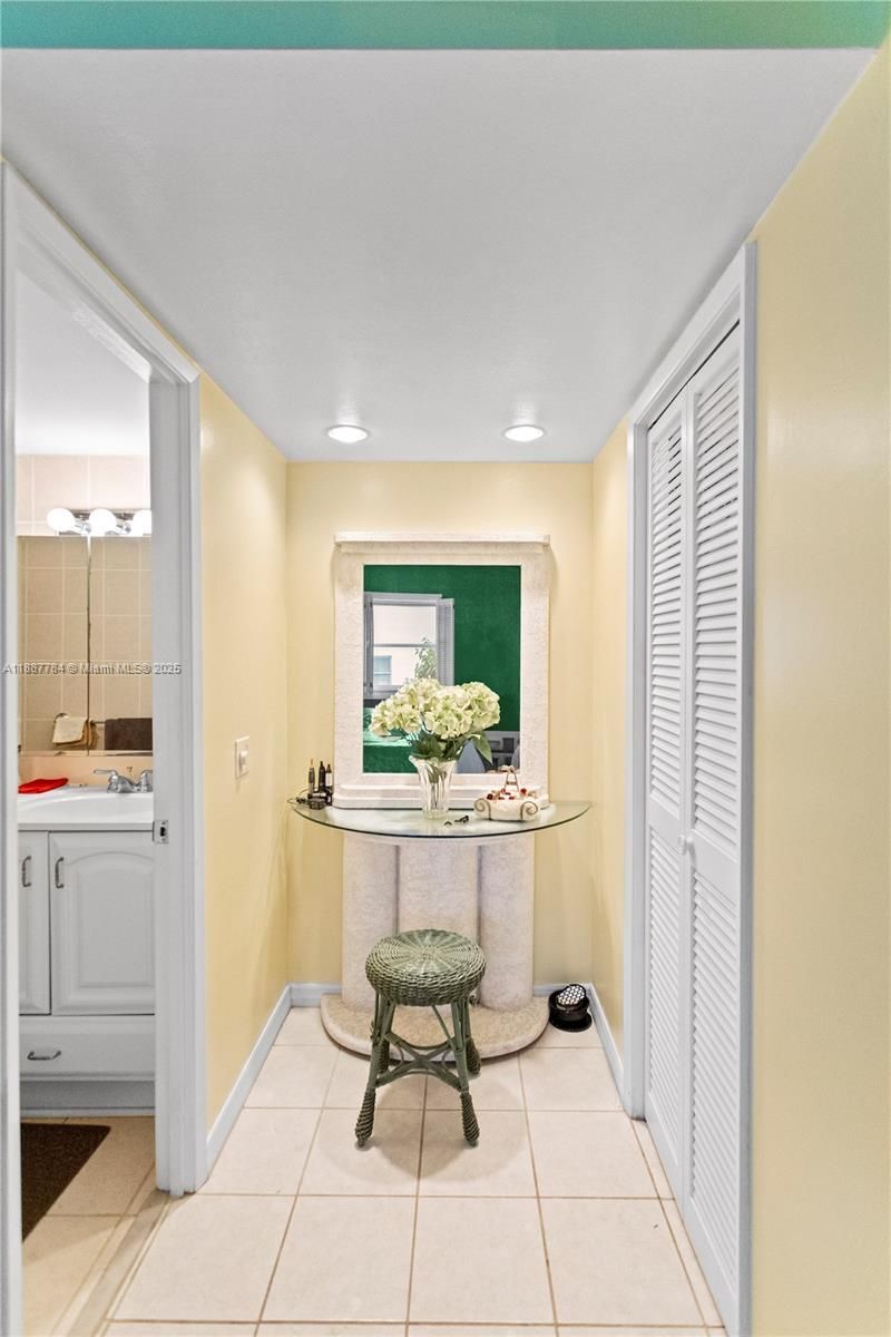 4800 Hillcrest Ln, Unit 101, Hollywood, FL 33021 Photo