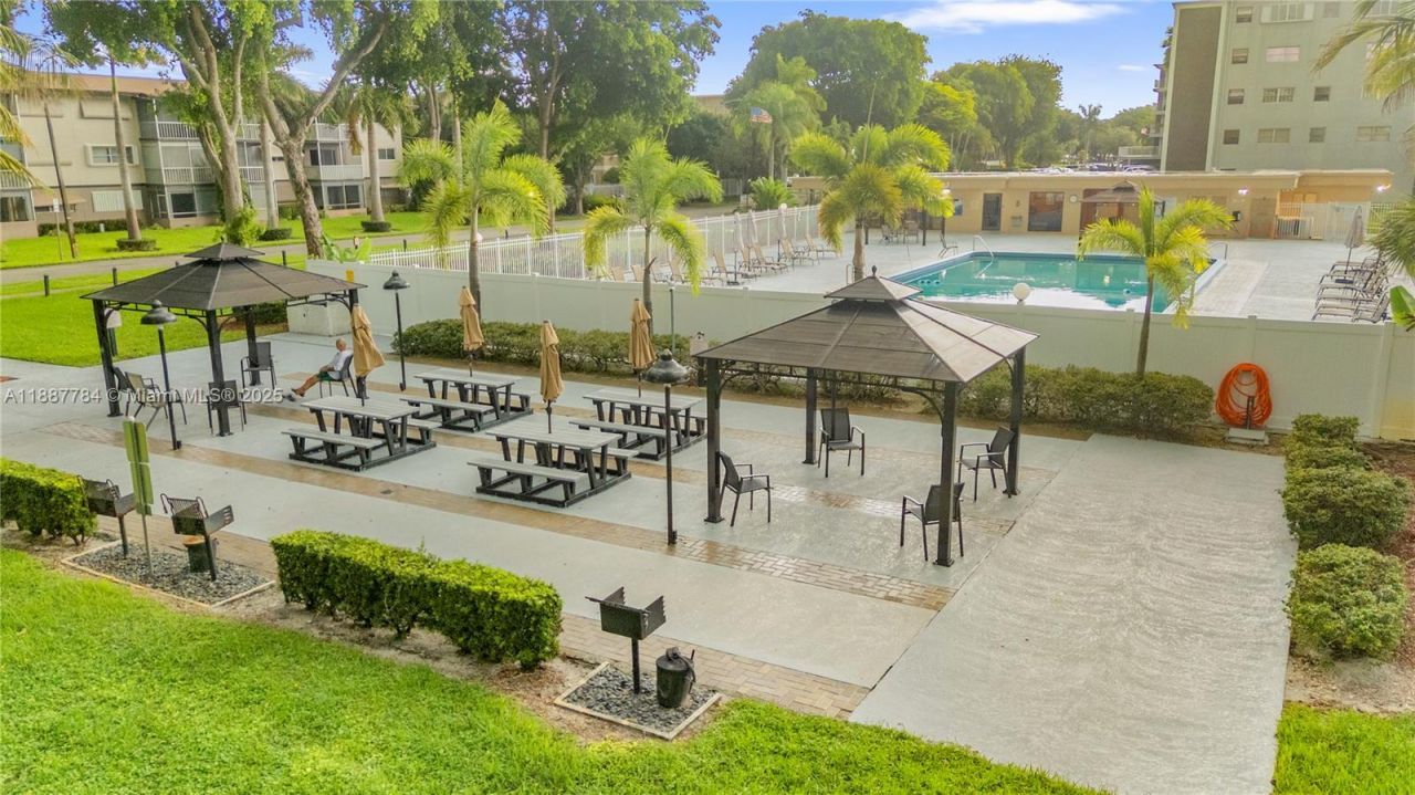 4800 Hillcrest Ln, Unit 101, Hollywood, FL 33021 Photo