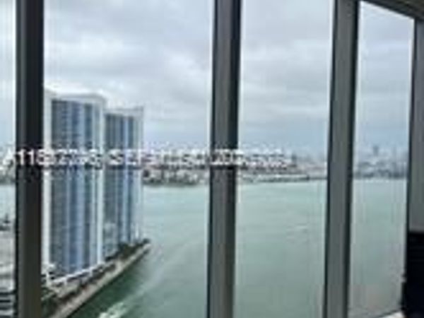 465 Brickell Ave, Unit 3202, Miami, FL 33131