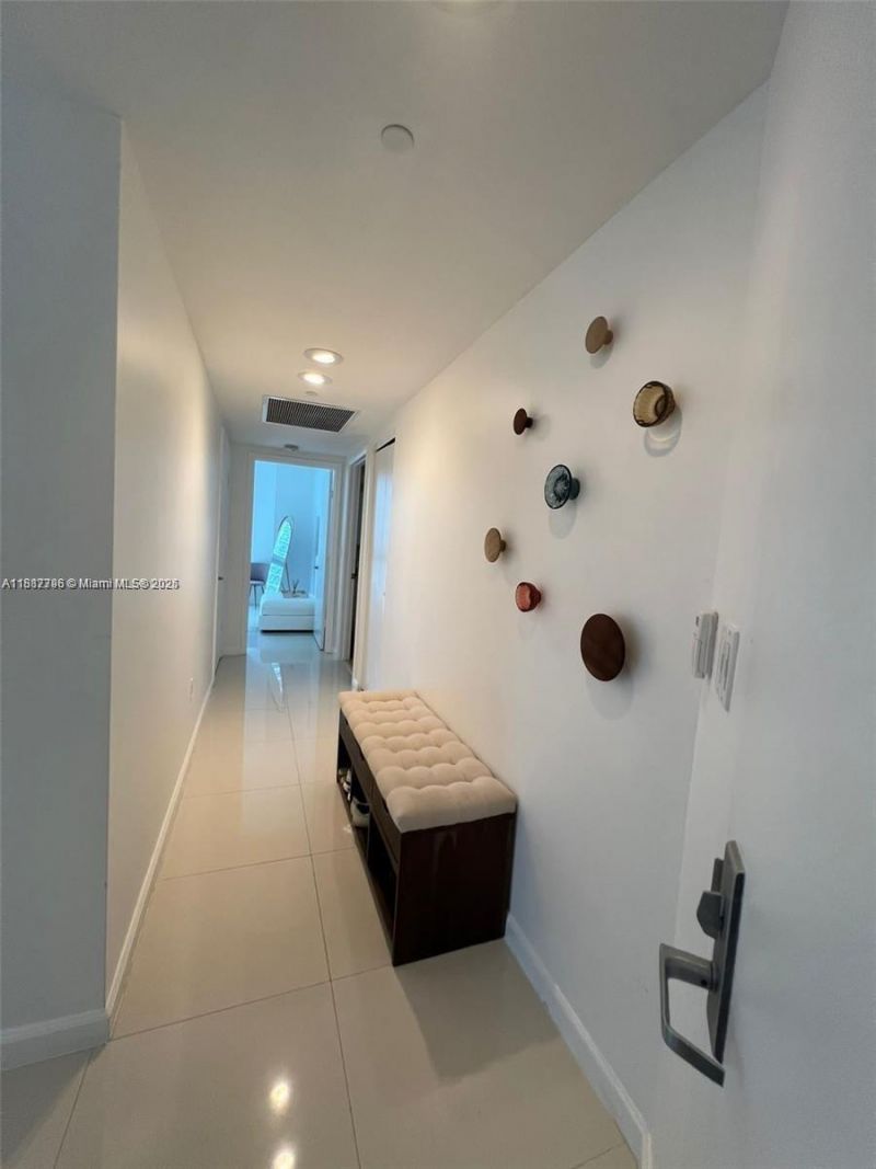 465 Brickell Ave, Unit 3202, Miami, FL 33131 Photo