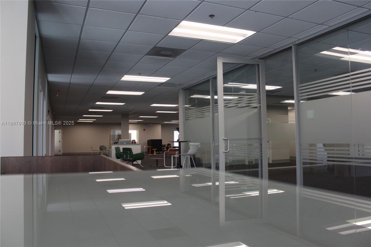 3450 NW 115th Ave, Doral, FL 33178 Photo