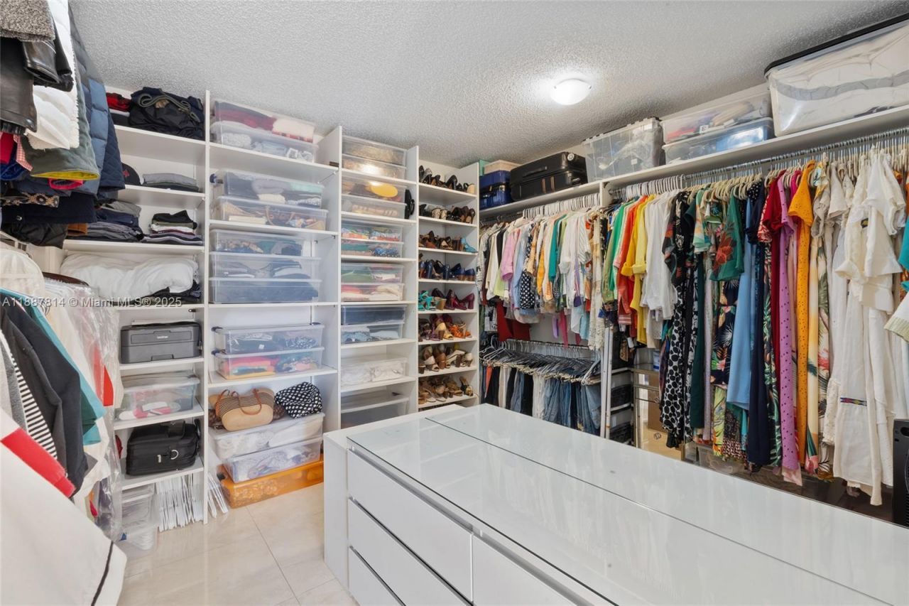 19667 Turnberry Way, Unit 3D, Aventura, FL 33180 Photo