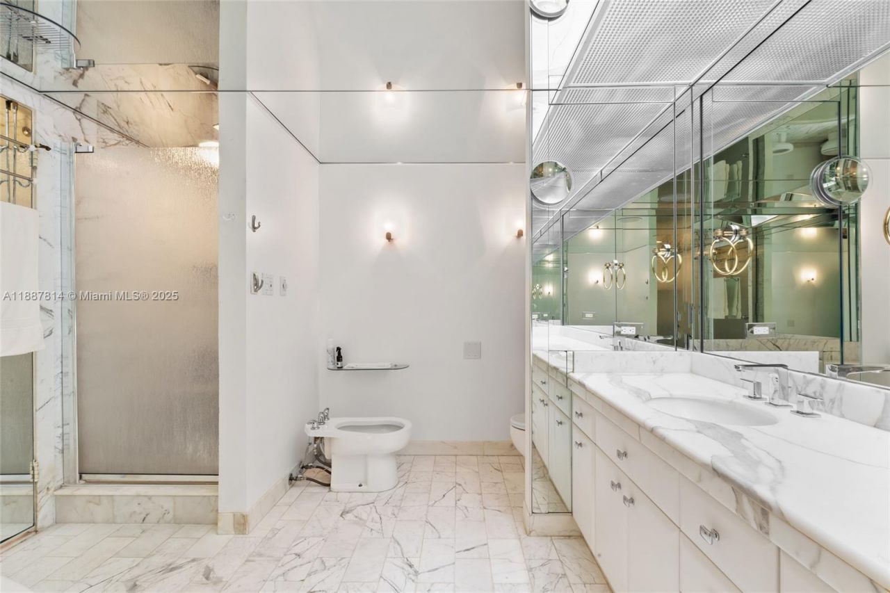 19667 Turnberry Way, Unit 3D, Aventura, FL 33180 Photo