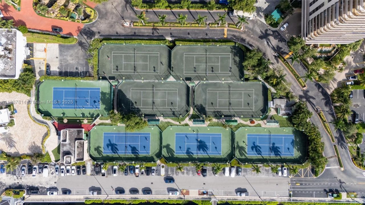 19667 Turnberry Way, Unit 3D, Aventura, FL 33180 Photo