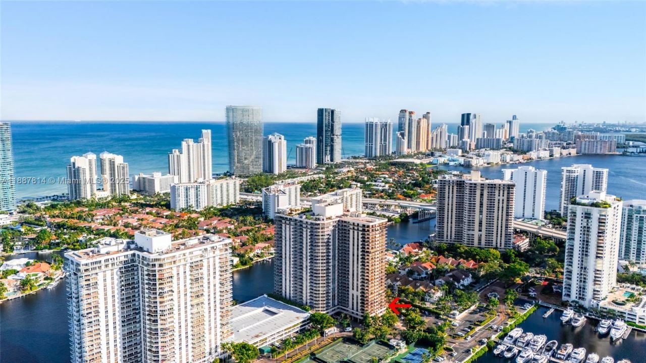 19667 Turnberry Way, Unit 3D, Aventura, FL 33180 Photo