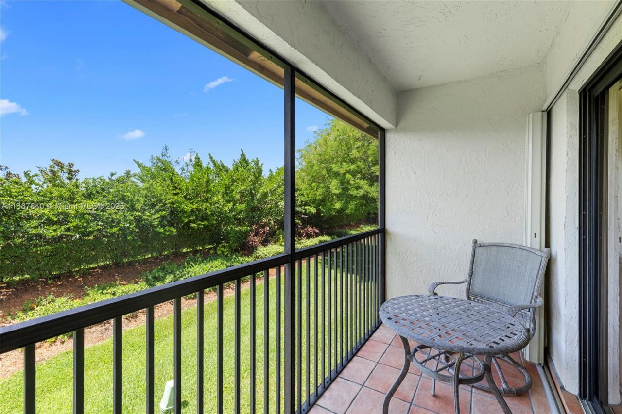 16624 Greens Edge Cir, Unit 75, Weston, FL 33326 Photo