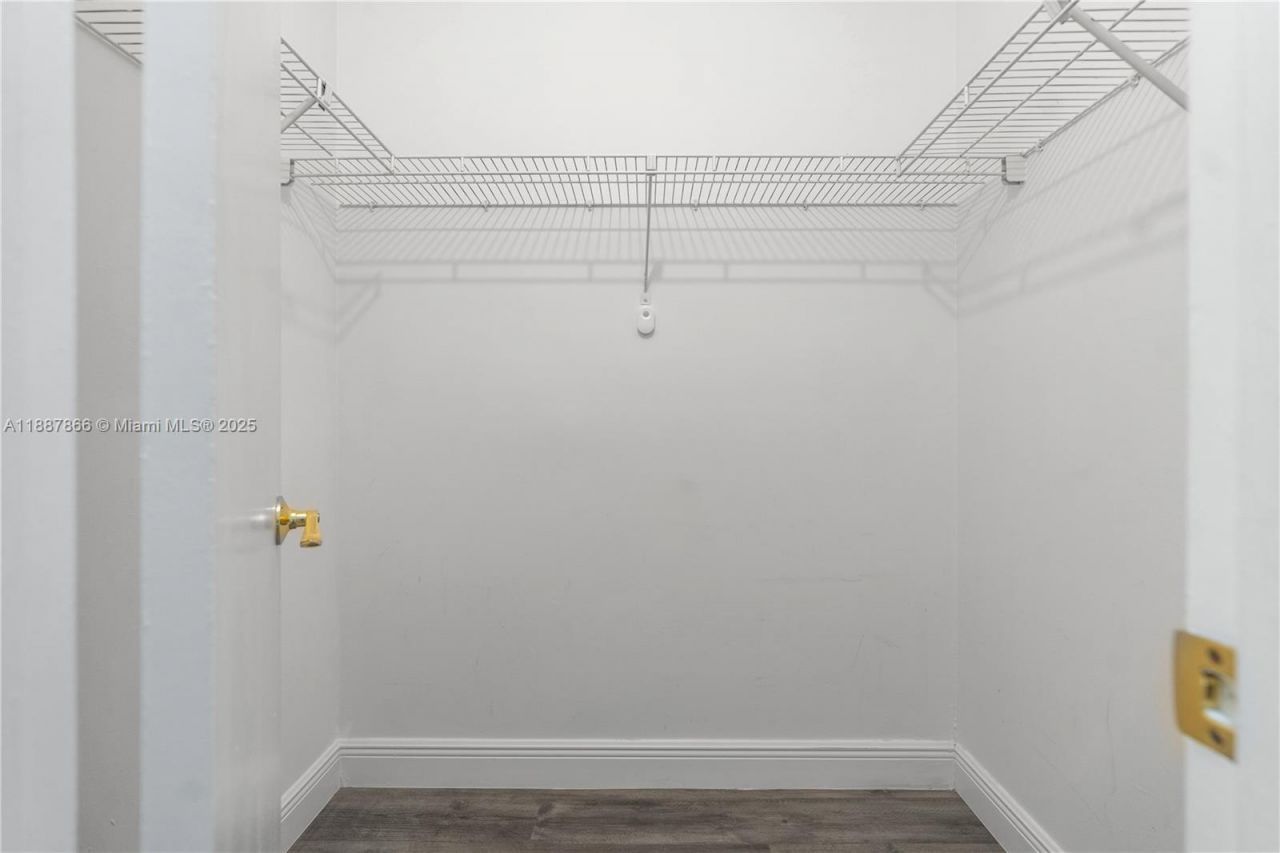 2701 Riverside Dr, Unit 413-B, Coral Springs, FL 33065 Photo