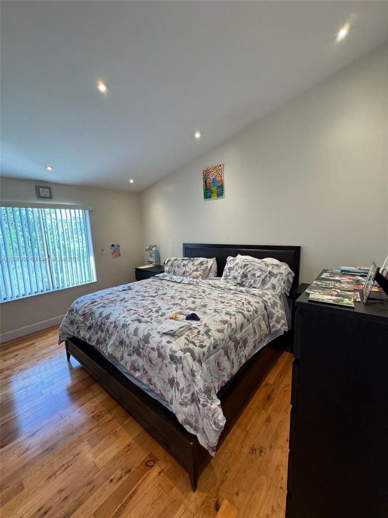 9204 NW 49th Pl, Sunrise, FL 33351 Photo