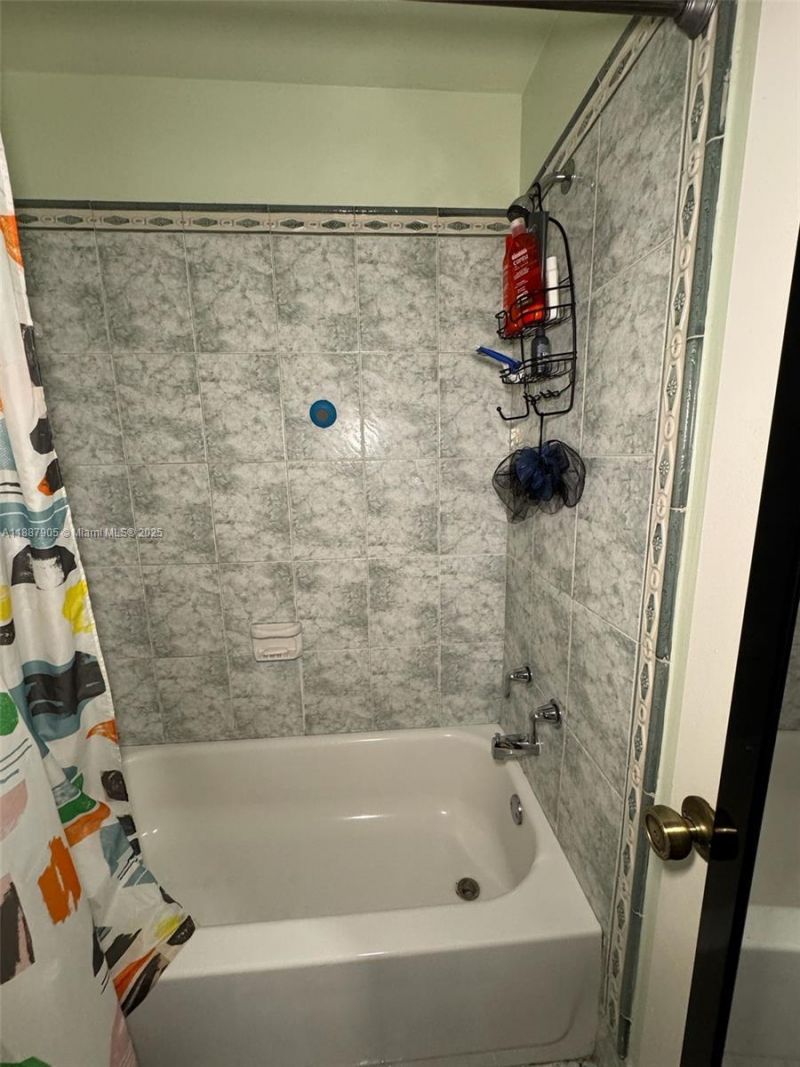 9204 NW 49th Pl, Sunrise, FL 33351 Photo