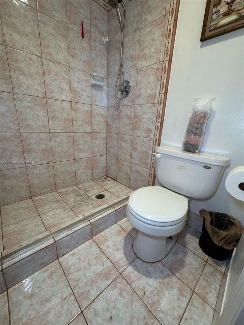 9204 NW 49th Pl, Sunrise, FL 33351 Photo