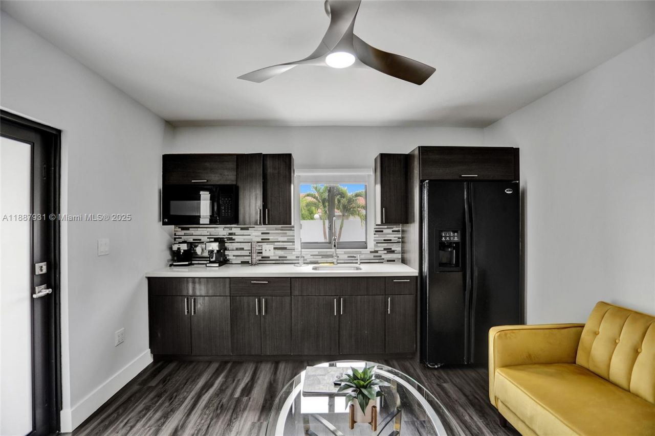 6201 SW 107th Ave, Miami, FL 33173 Photo