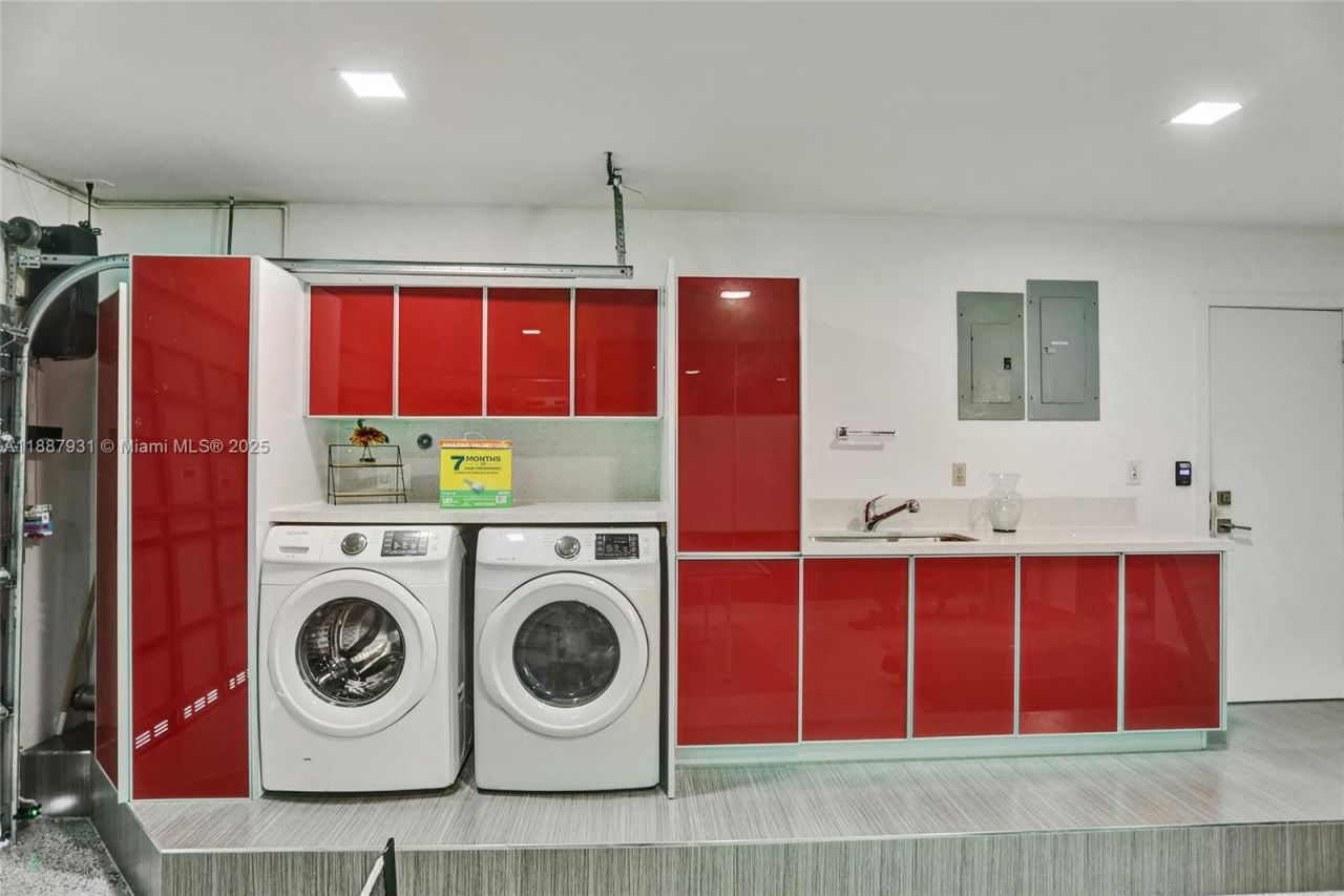 6201 SW 107th Ave, Miami, FL 33173 Photo