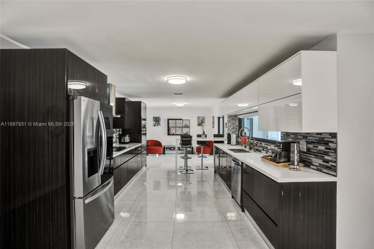 6201 SW 107th Ave, Miami, FL 33173 Photo