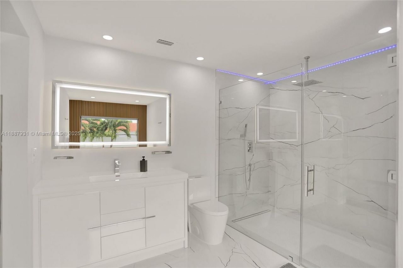 6201 SW 107th Ave, Miami, FL 33173 Photo