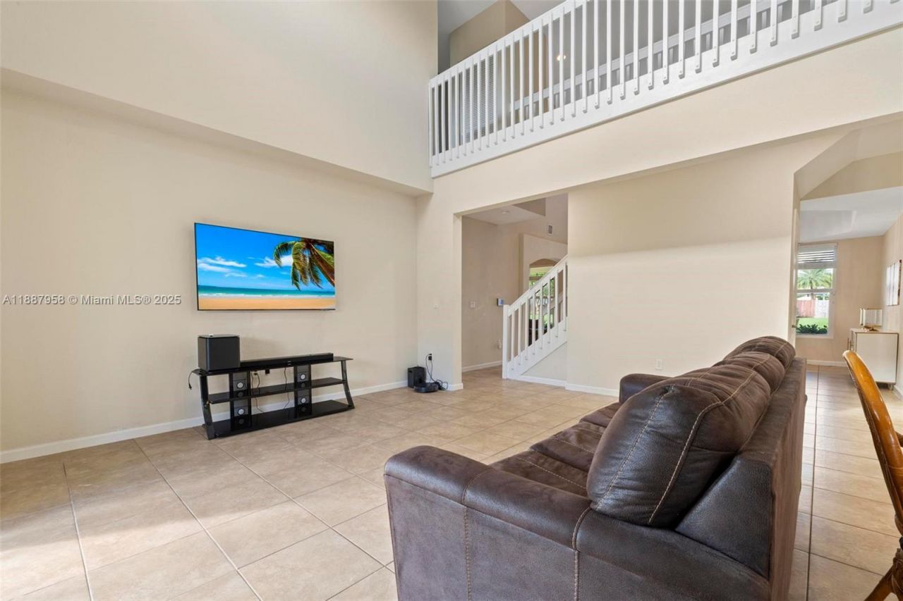 2147 NW 15th Pl, Homestead, FL 33030 Photo