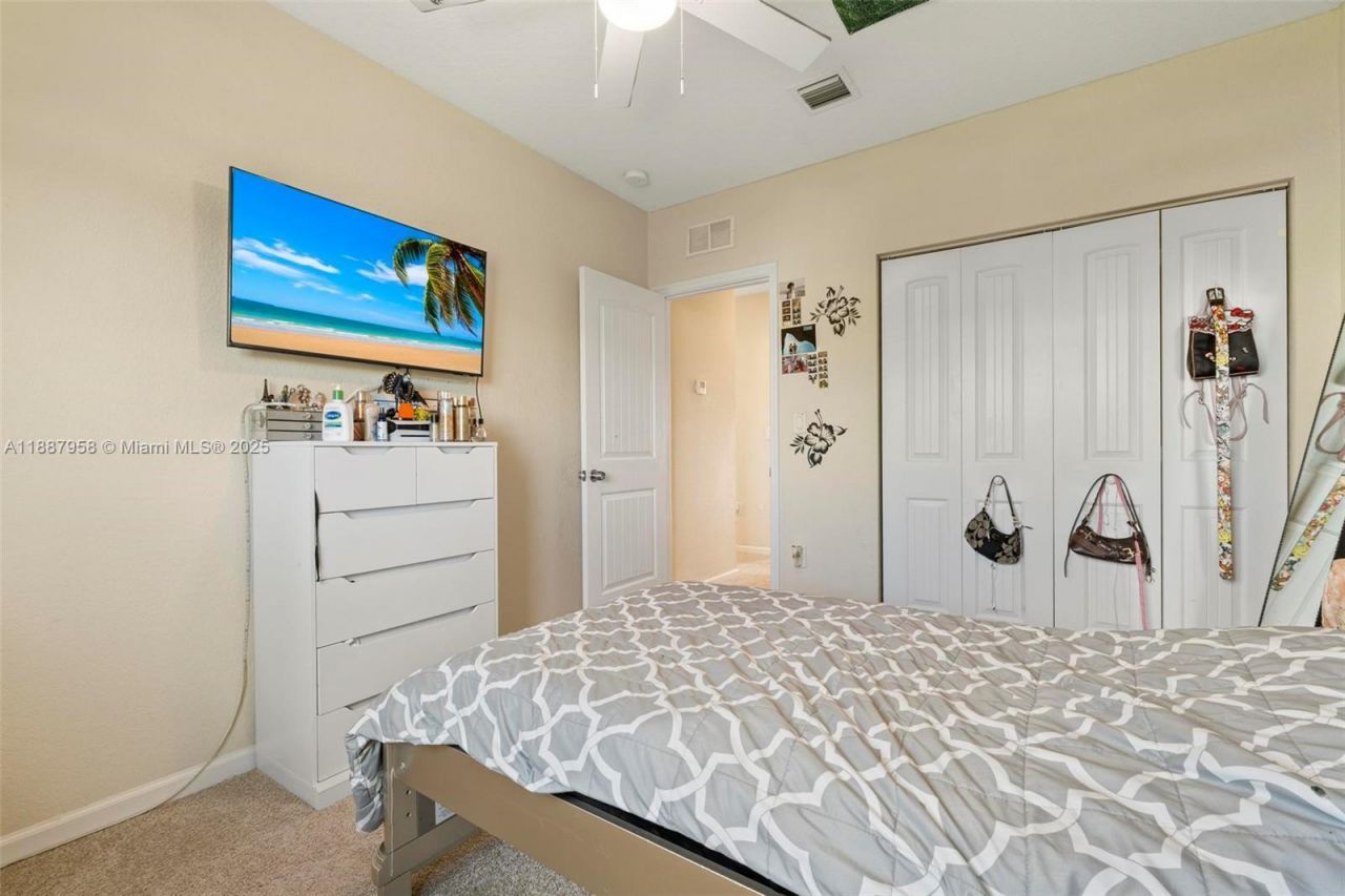 2147 NW 15th Pl, Homestead, FL 33030 Photo