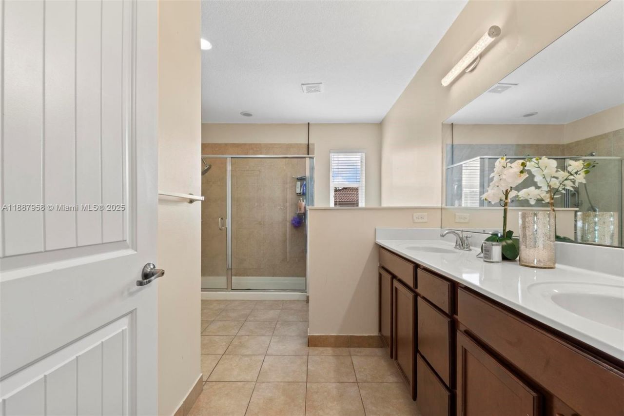 2147 NW 15th Pl, Homestead, FL 33030 Photo