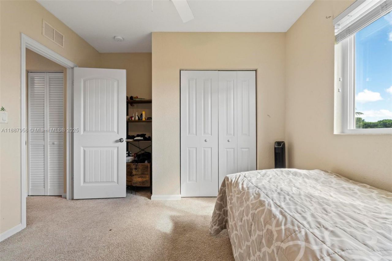 2147 NW 15th Pl, Homestead, FL 33030 Photo