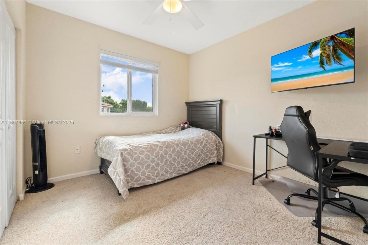 2147 NW 15th Pl, Homestead, FL 33030 Photo