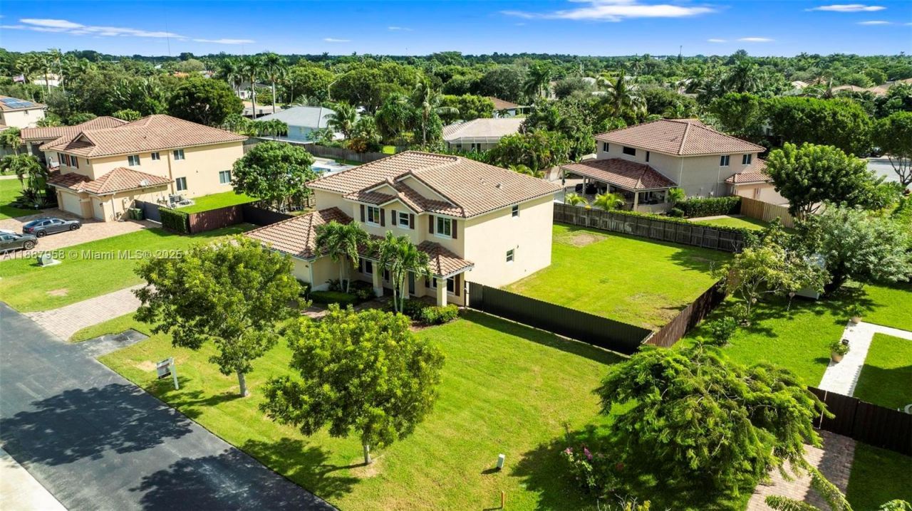 2147 NW 15th Pl, Homestead, FL 33030 Photo