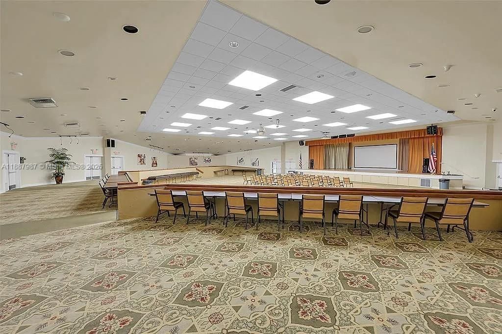 8920 Sunrise Lakes Blvd, Unit 111, Sunrise, FL 33322 Photo