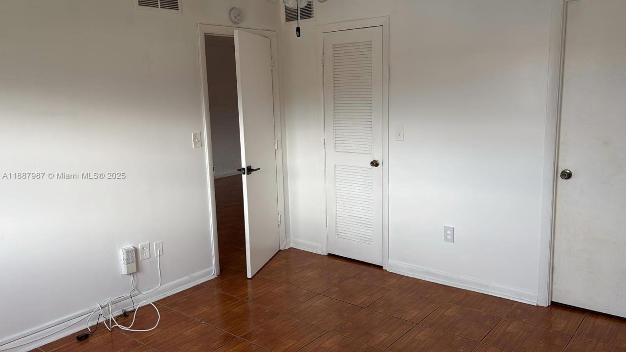 8920 Sunrise Lakes Blvd, Unit 111, Sunrise, FL 33322 Photo