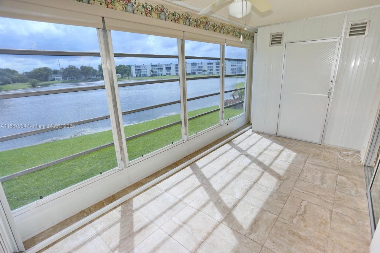 2079 Harwood F, Unit 2079, Deerfield Beach, FL 33442 Main Photo