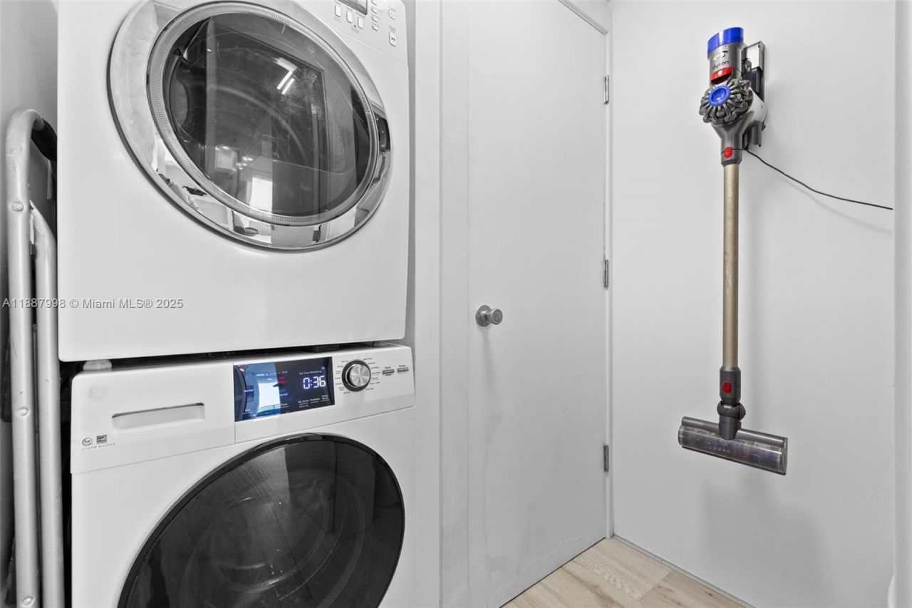 1330 West Ave, Unit 3407, Miami Beach, FL 33139 Photo