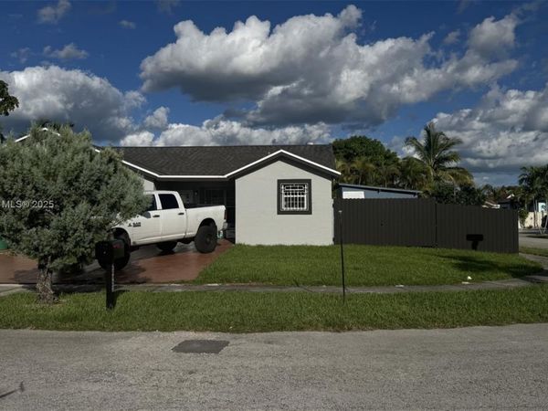 20923 SW 126th Ct, Miami, FL 33177