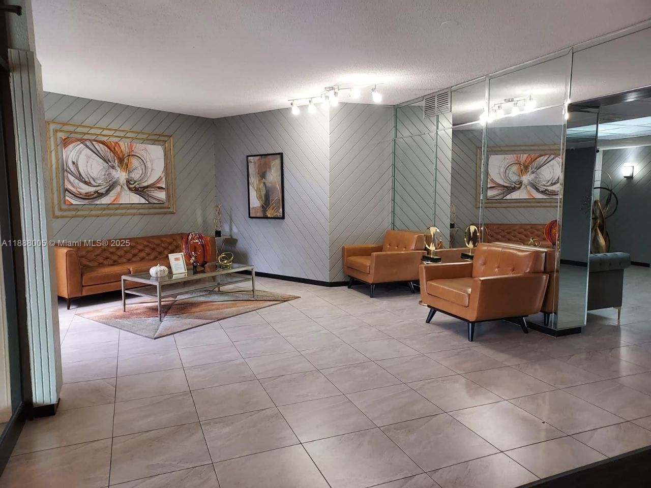 1400 Saint Charles Pl, Unit 623, Pembroke Pines, FL 33026 Photo