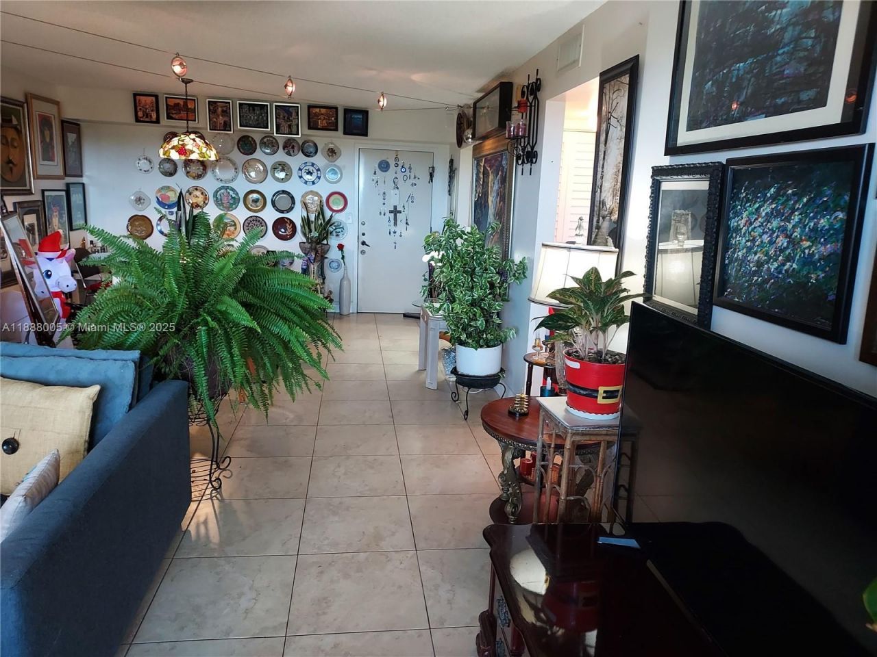 1400 Saint Charles Pl, Unit 623, Pembroke Pines, FL 33026 Photo